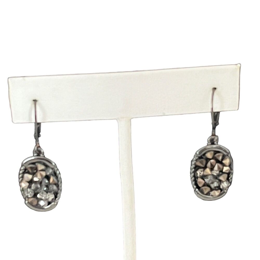 New Crystal Dust Earrings Dangle Hematite Tone - 5A